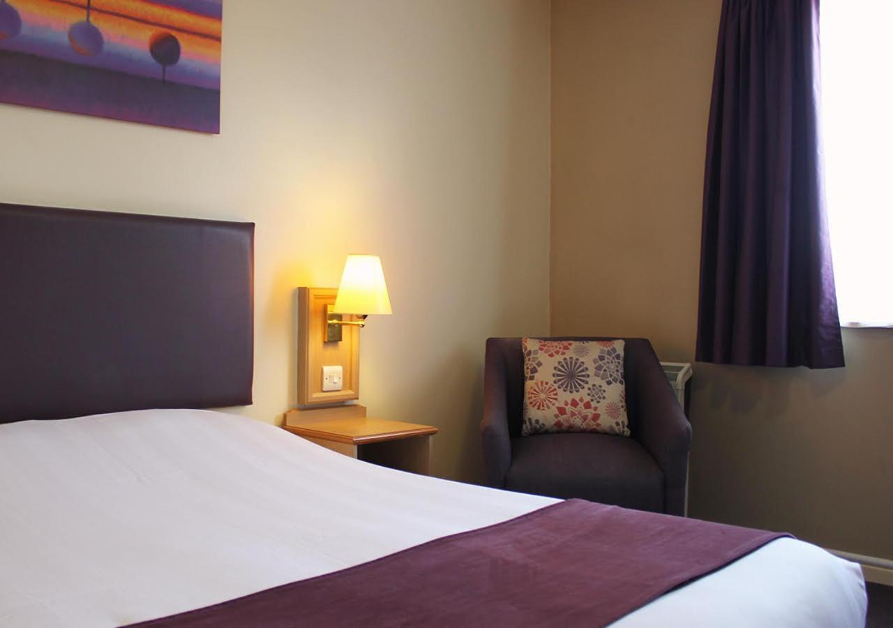 Stables Inn, Aintree Liverpool Exteriör bild